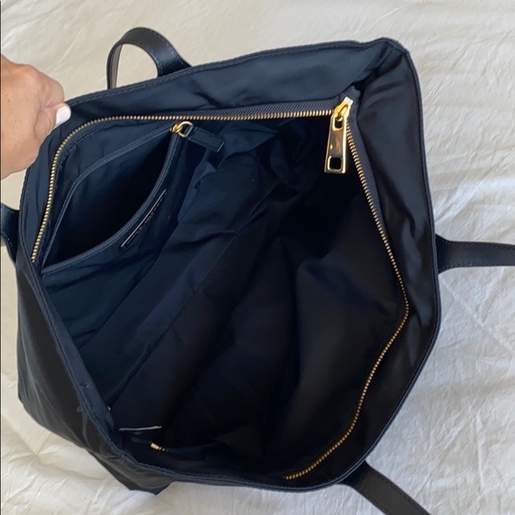 Mark Jacobs Tote Bag - Picture 8 of 14